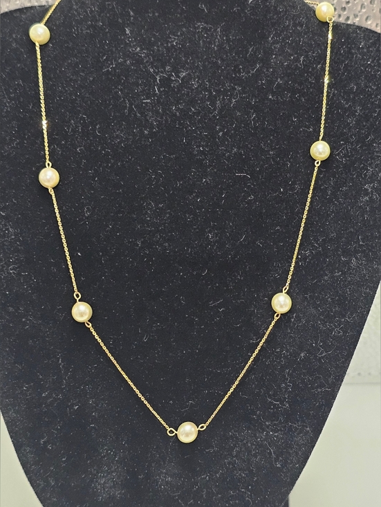 Jewelry - 14k Yellow Gold and Pearl Station Necklace